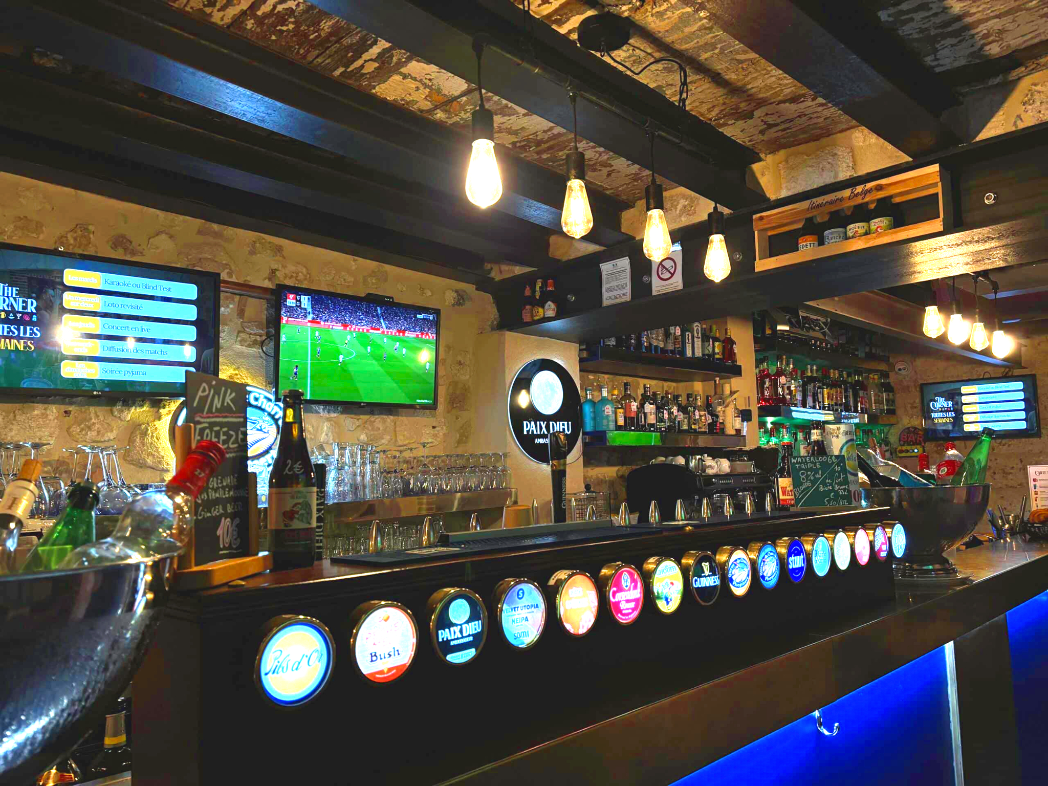 Le Corner Pub